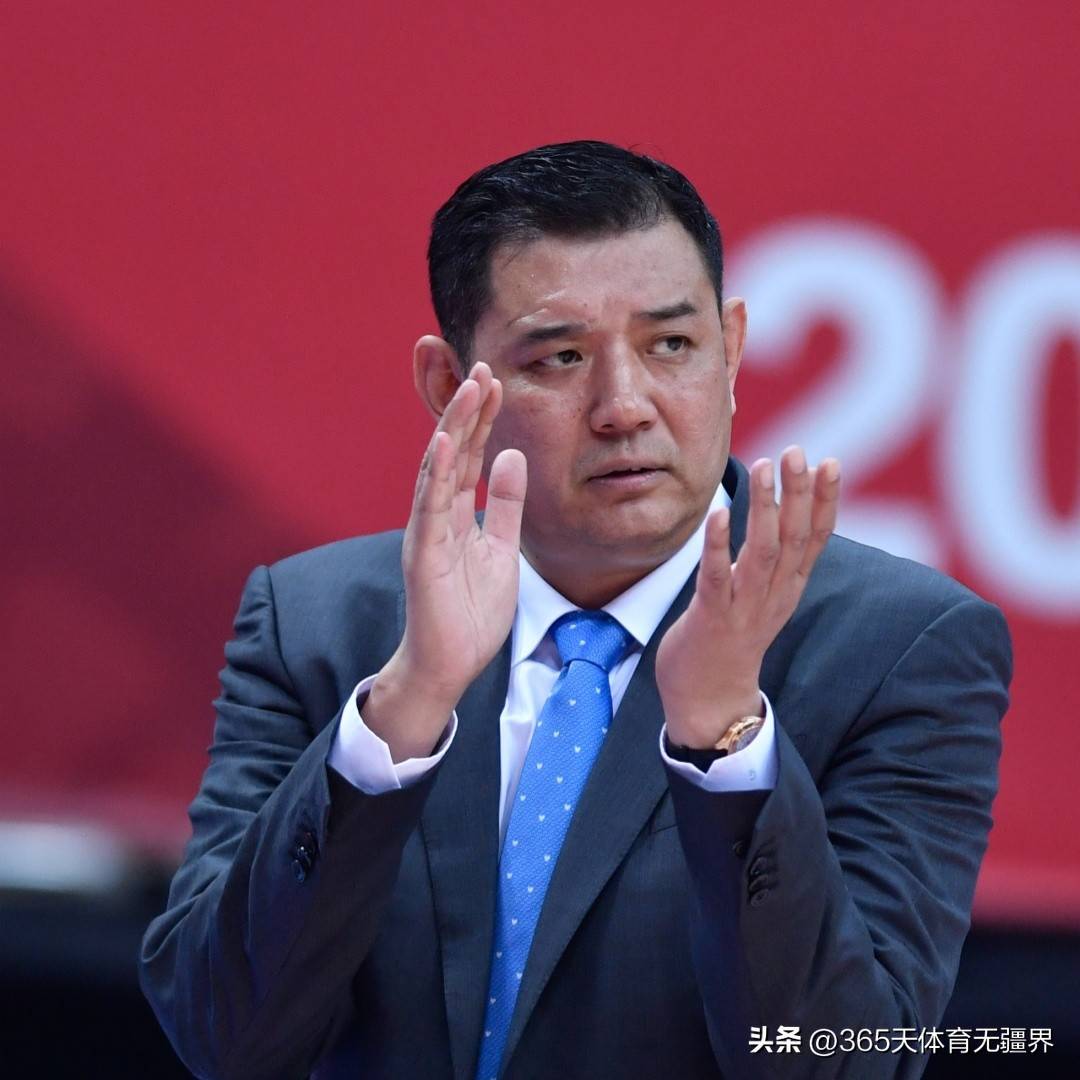 球队实力逐渐蜕变，新一代球员崭露头角的简单介绍